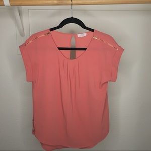 Short Sleeve Blouse